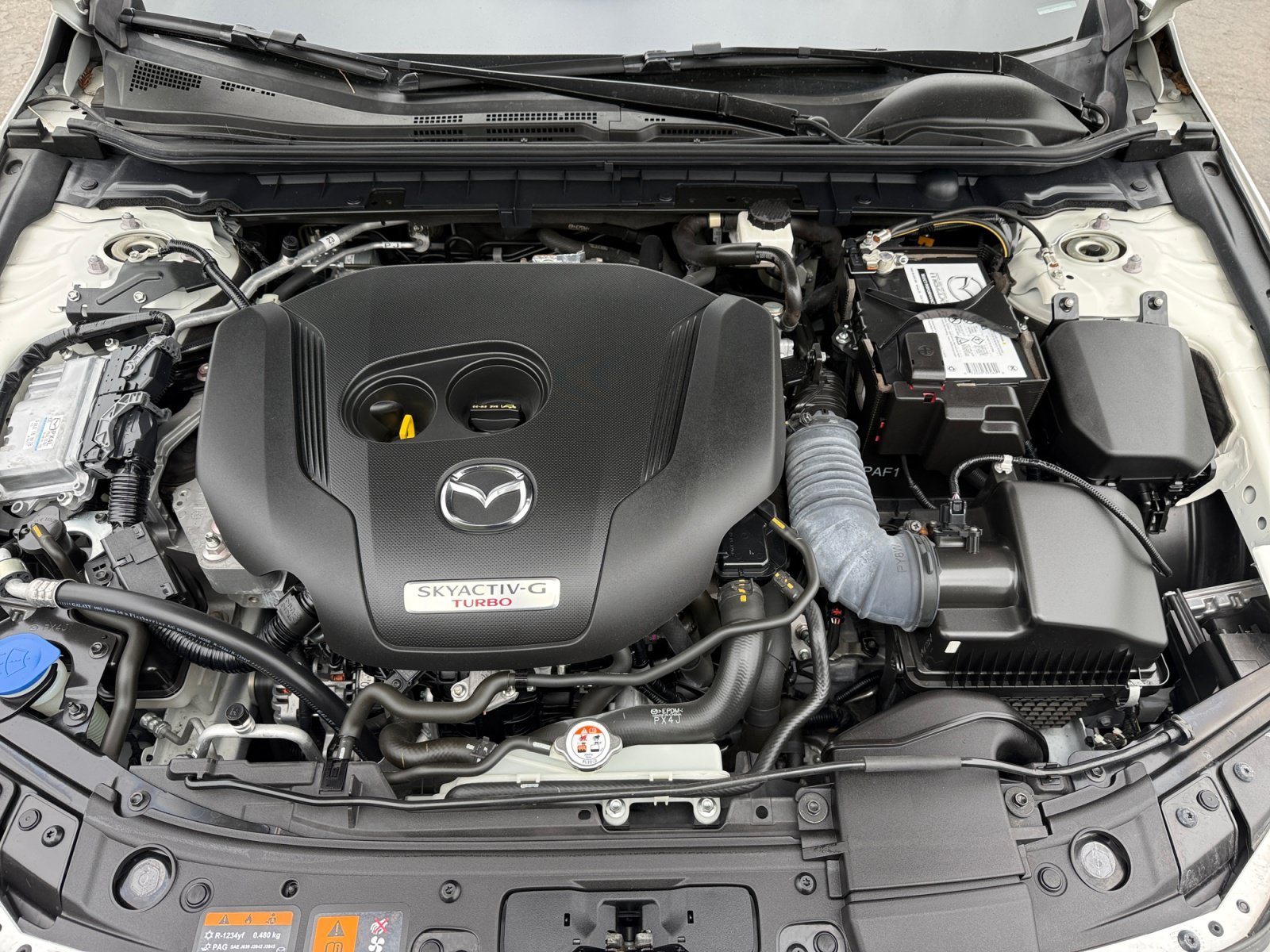 Certified Used 2023 Snowflake White Pearl Mazda 2.5 Turbo image 20