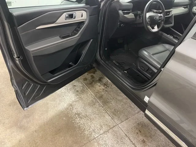 Used 2025  Ford Active image 19