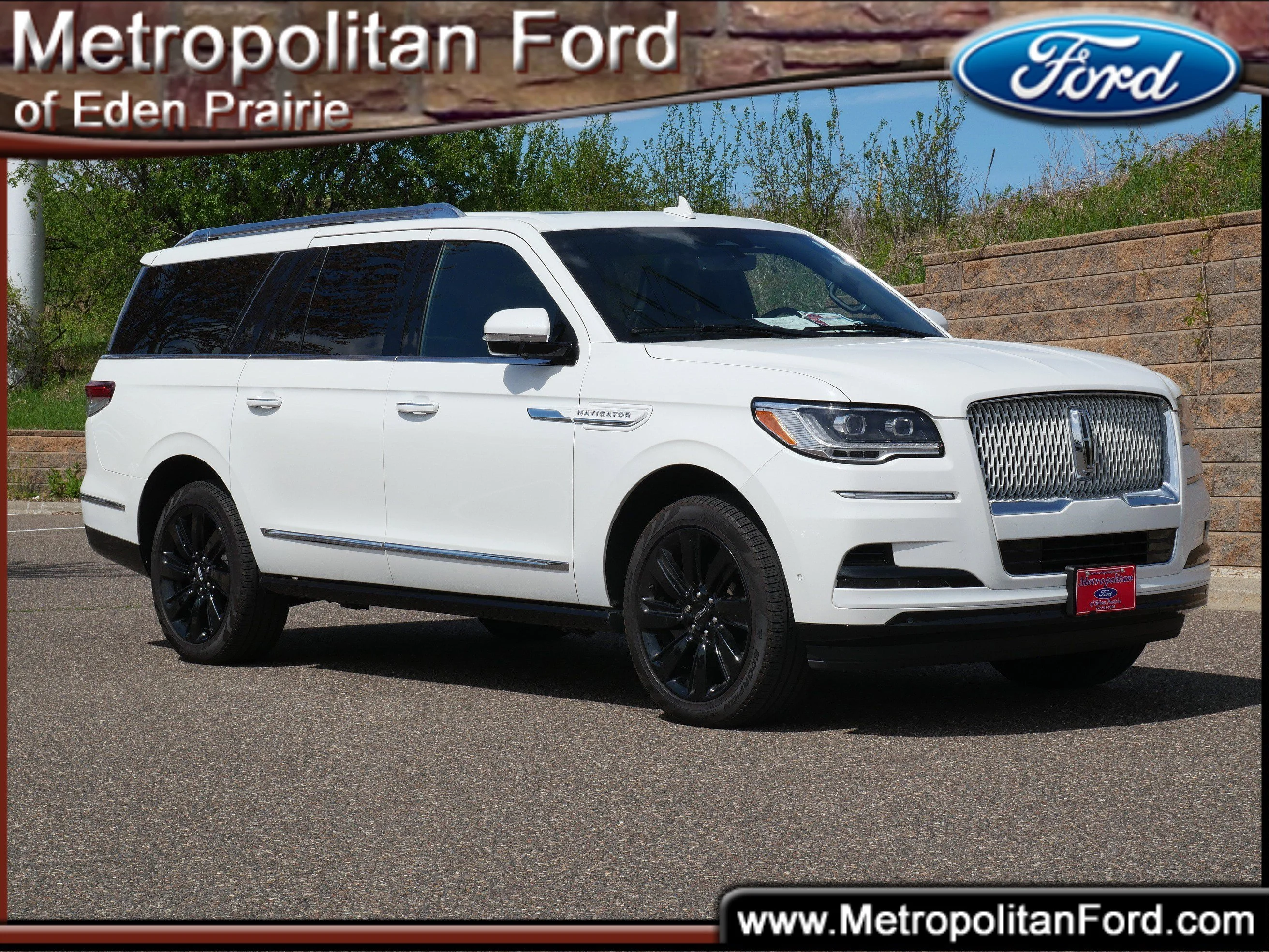 2024 Lincoln Navigator L Reserve's photo