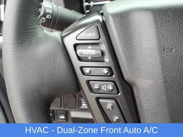 Used 2025 White Nissan Crew Cab SV 4x4 image 13