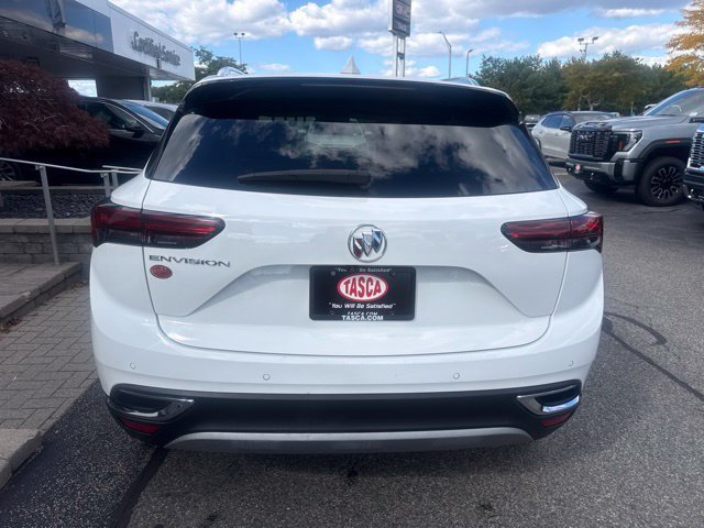 Used 2022 SUMMIT WHITE Buick Preferred image 6