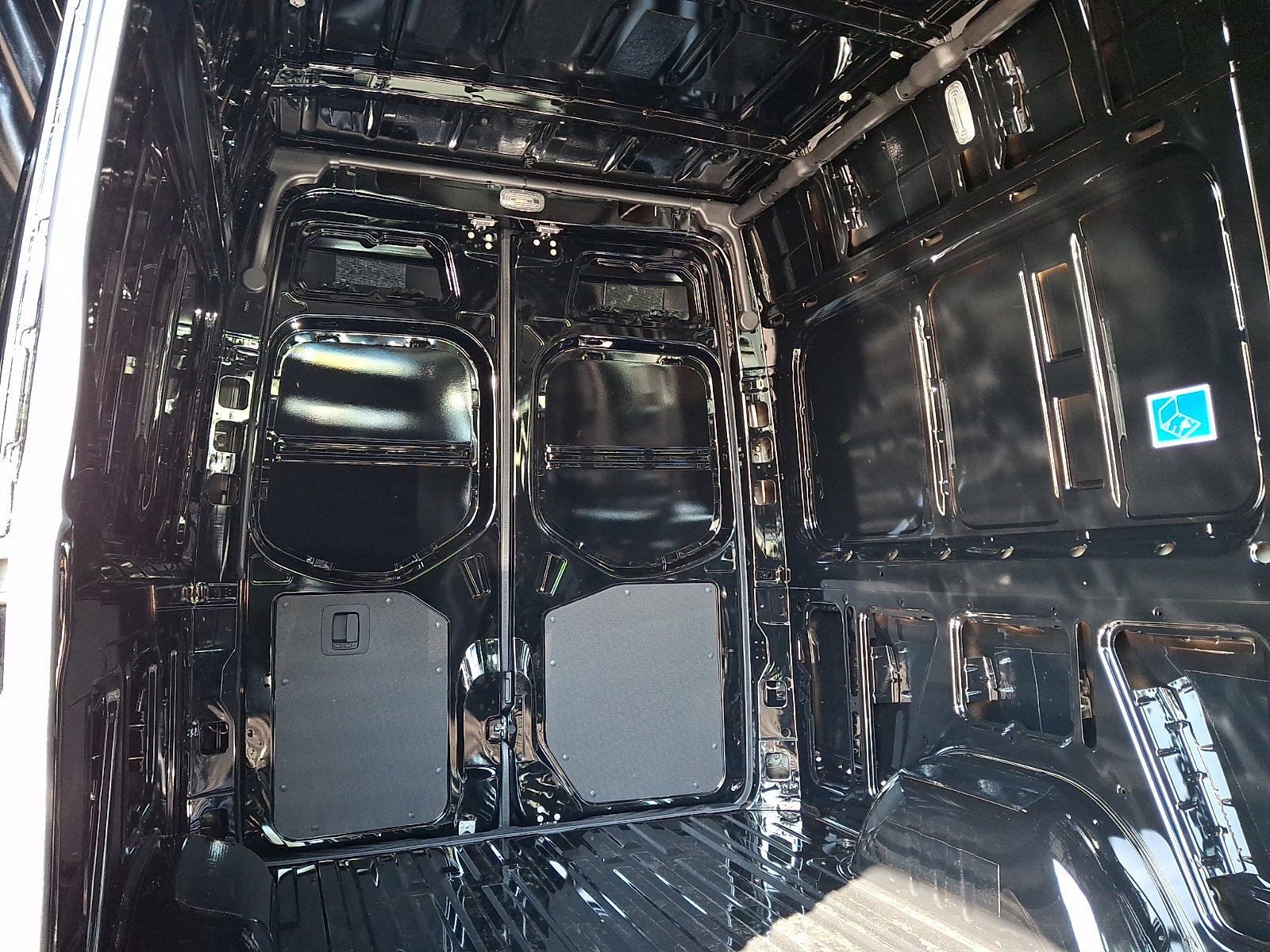 New 2026 Jet Black Mercedes-Benz Cargo 144 WB image 33