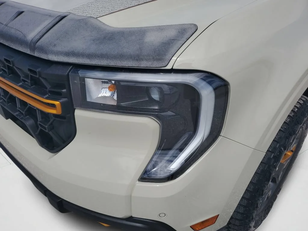 Used 2025 Beige Ford Tremor image 25