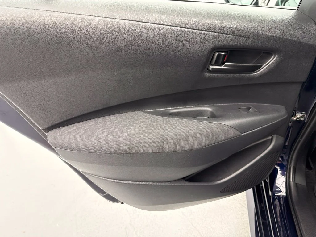 Used 2024  Toyota LE image 18