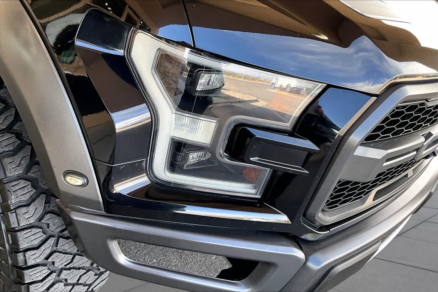 Used 2020 Agate Black Ford Raptor image 28