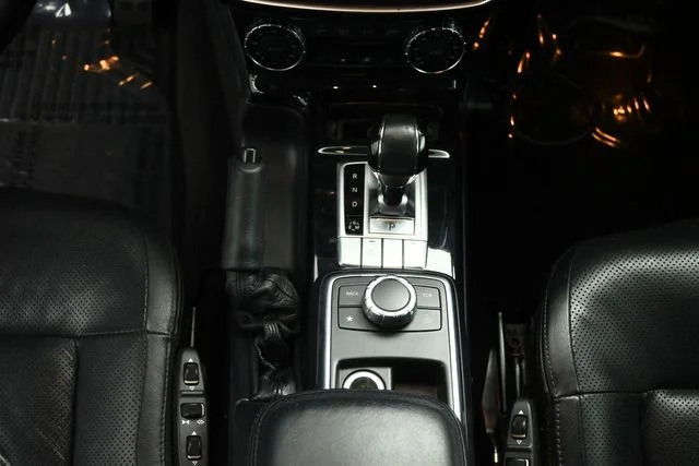 Used 2014 Black Mercedes-Benz G 550 image 38
