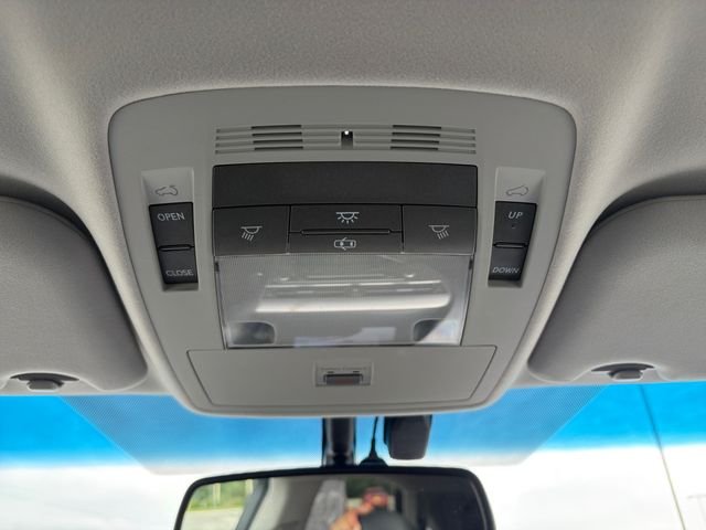 Used 2013  Lexus 350 image 20