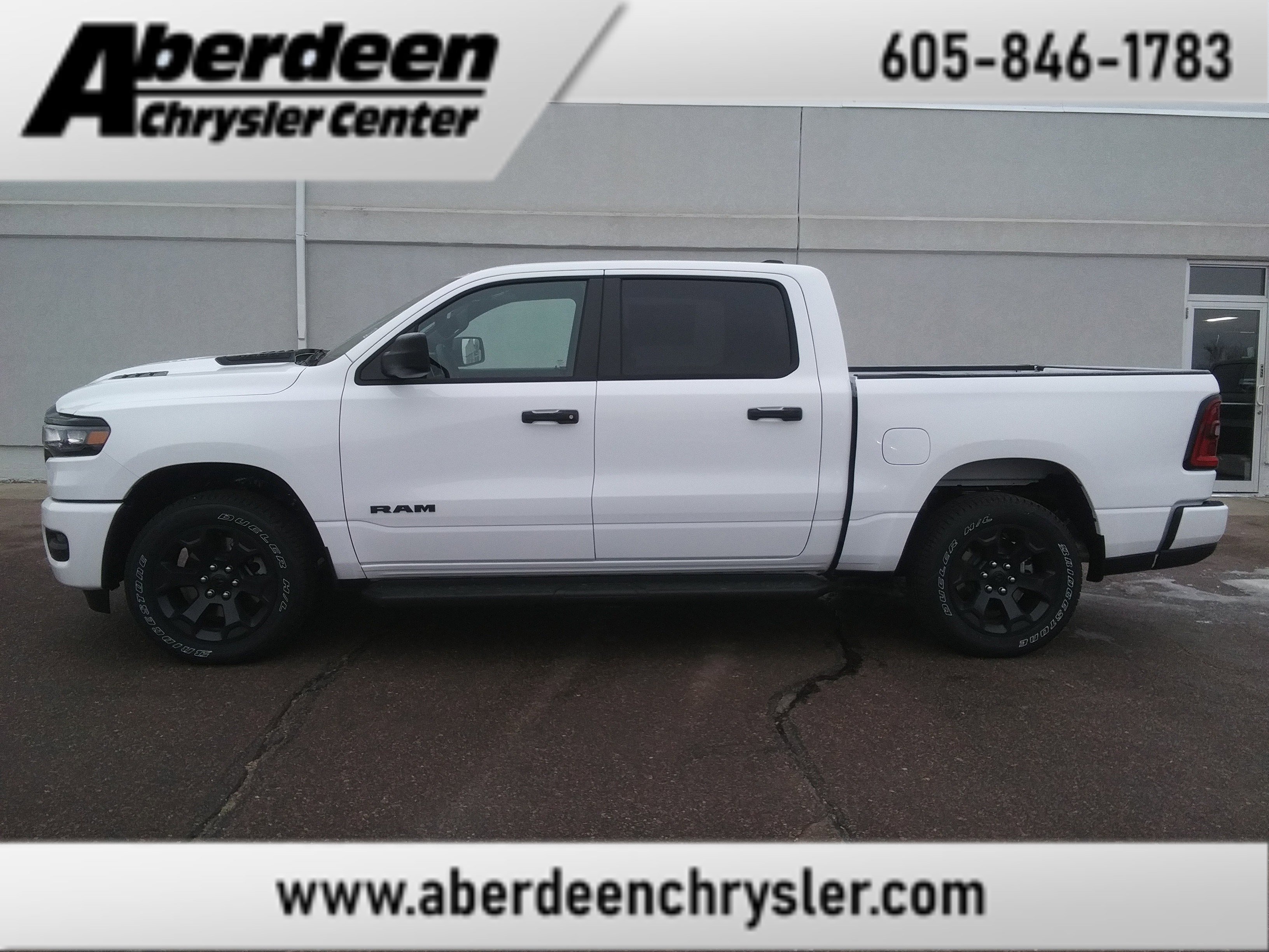 2026 RAM 1500 Express 4x4 Crew Cab 5'7's photo