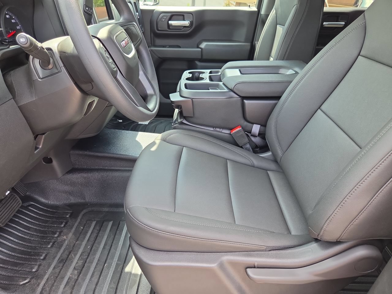 2026 GMC Sierra 1500 Pro - Photo 18