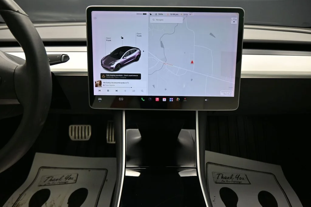 Used 2020  Tesla Performance image 17