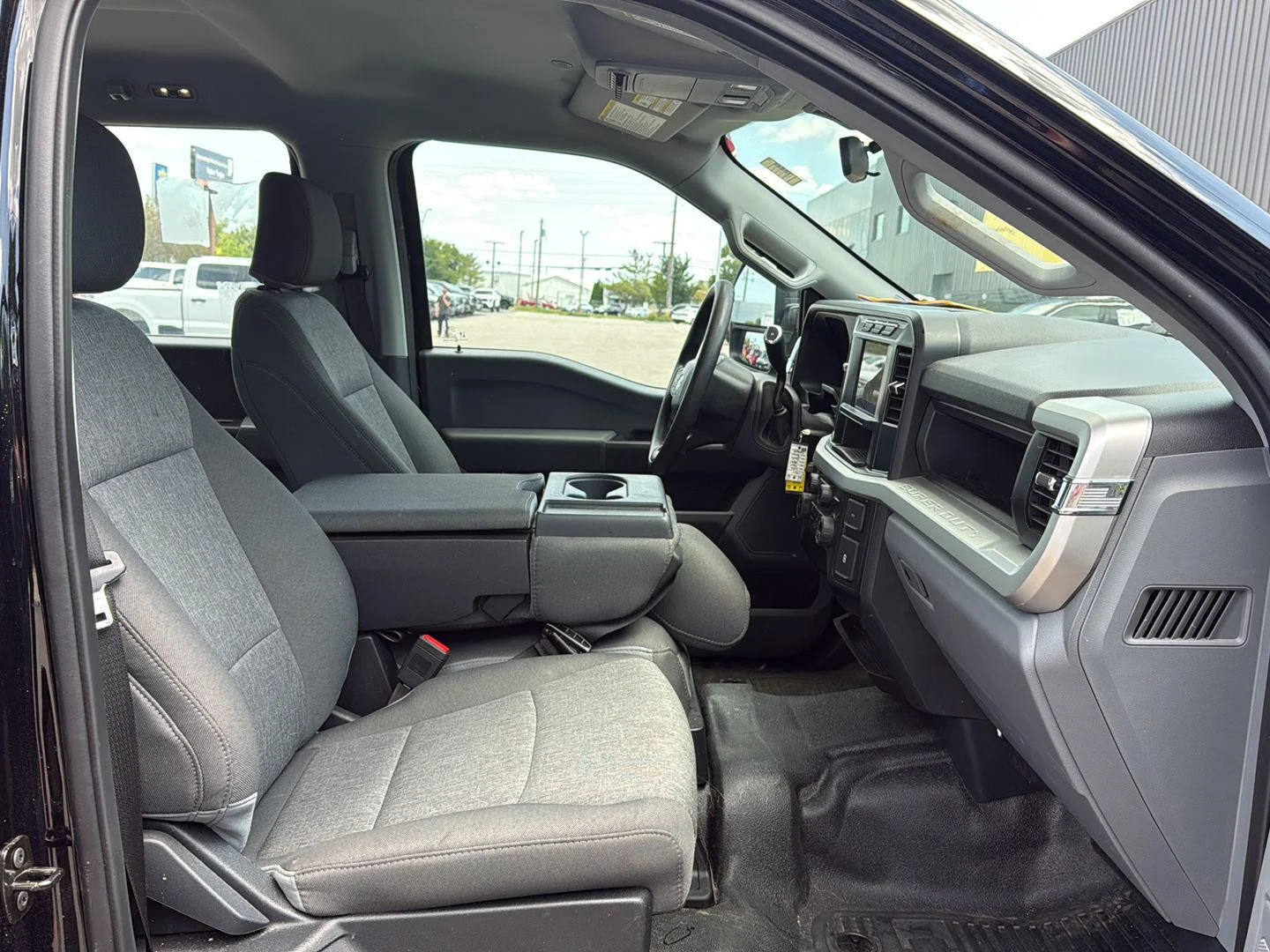 Used 2024 Agate Black Ford XL image 12