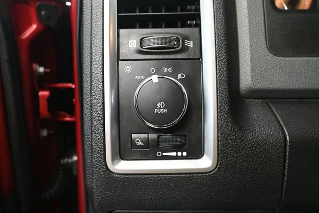 Used 2014 Red Ram Big Horn image 29