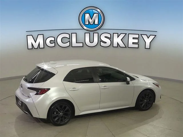 Used 2025 Beige Toyota XSE image 4