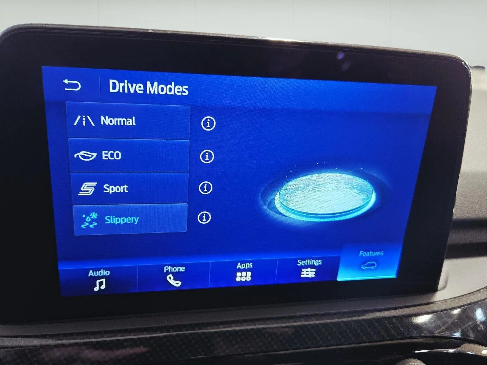 Used 2023 Oxford White Ford ST-Line Select image 28