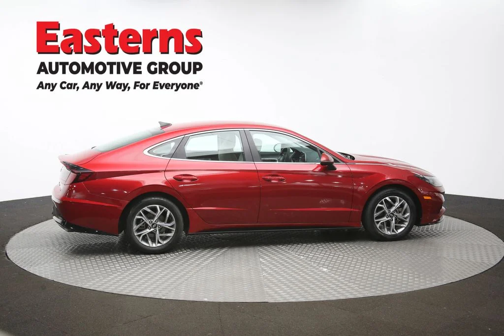 Used 2023 Red Hyundai SEL image 44