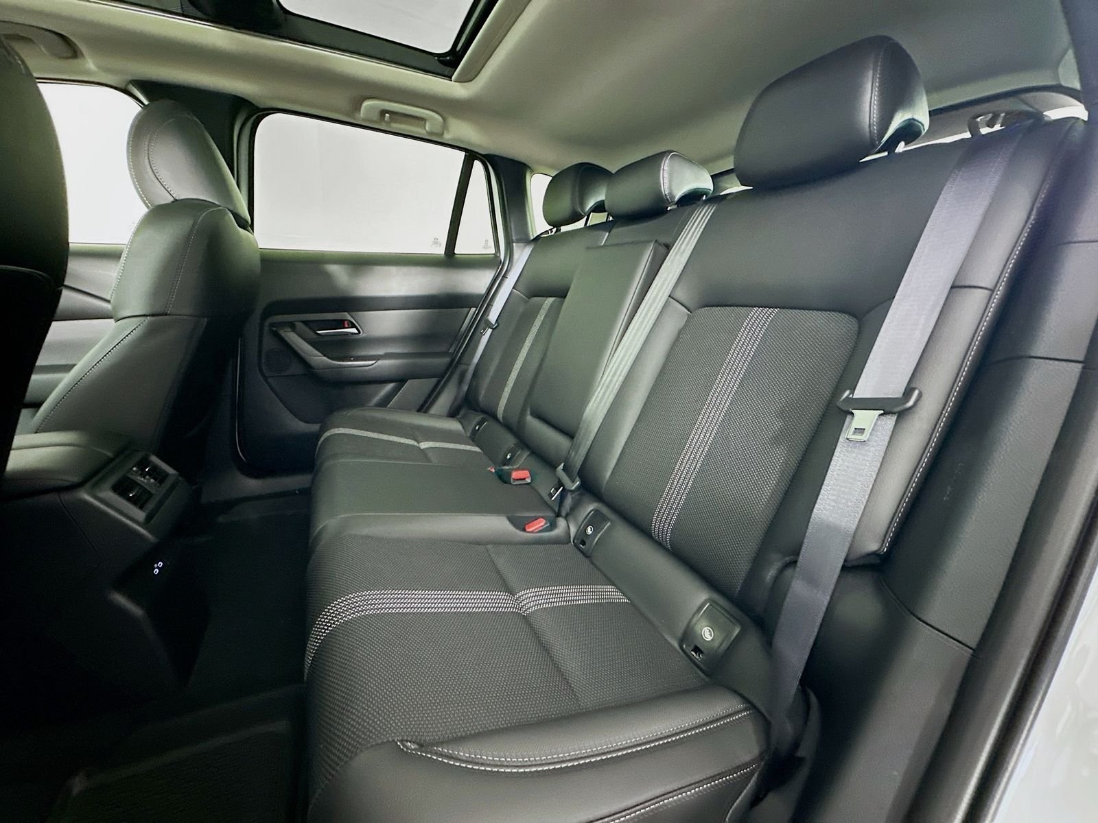 New 2026 Wind Chill Pearl Mazda Preferred AWD image 25