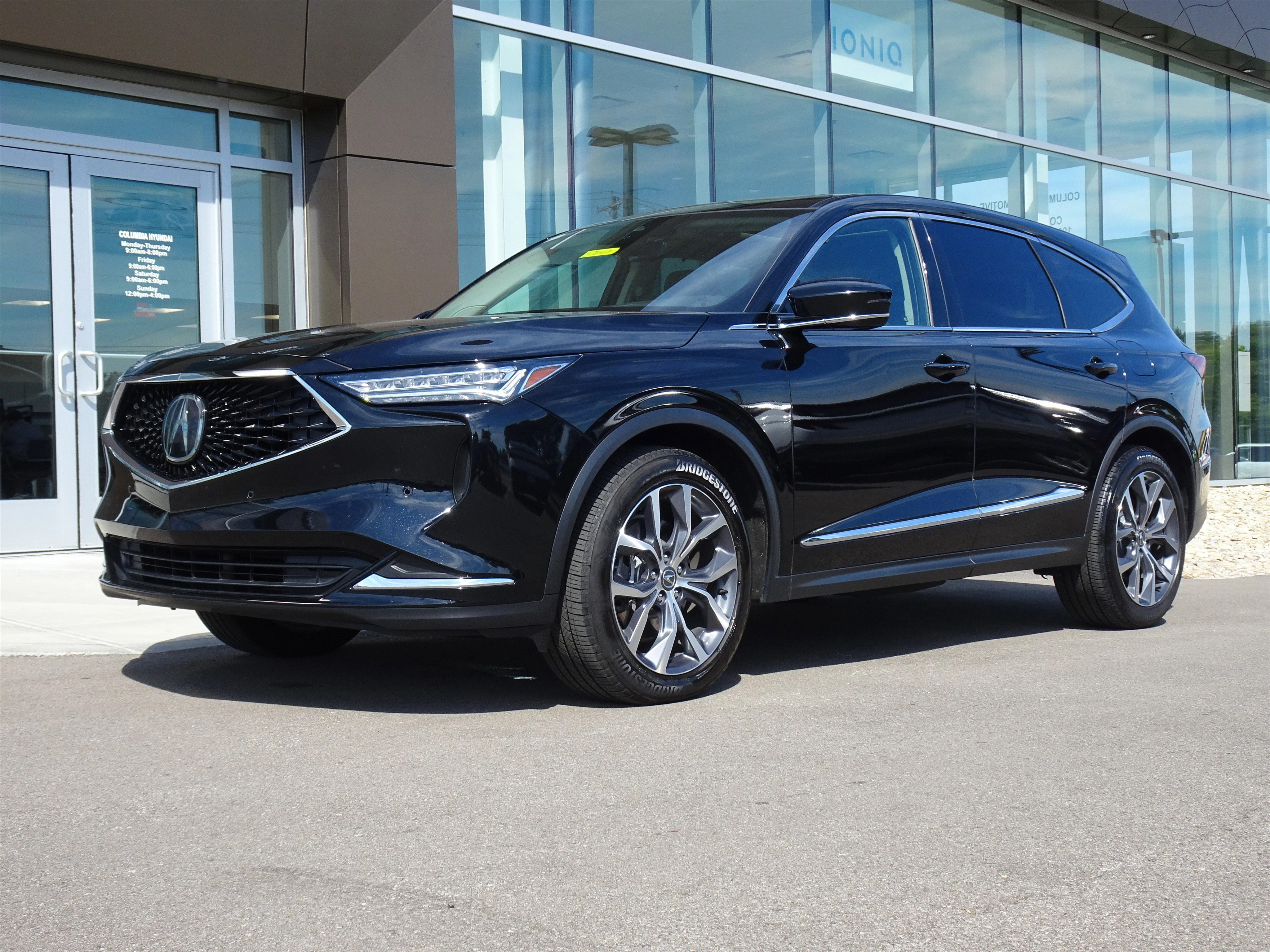 2023 Acura MDX SH-AWD w/Technology Package's photo