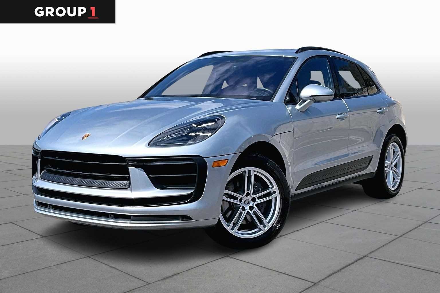 2022 Porsche Macan Base