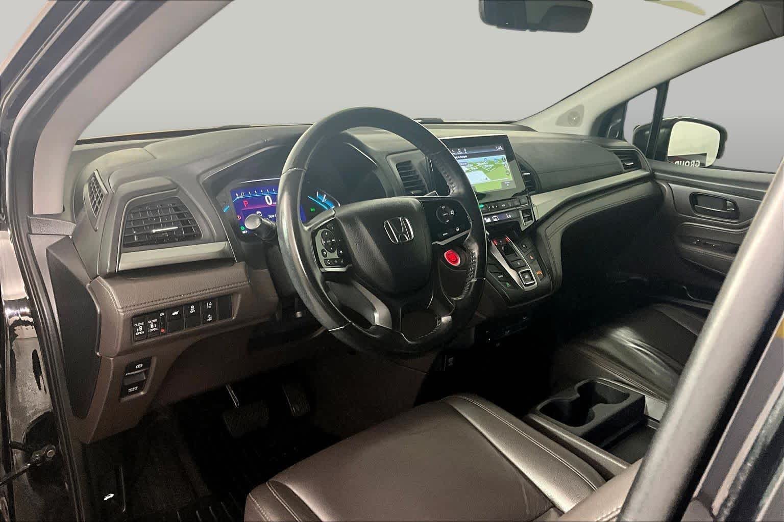 Used 2019 Crystal Black Pearl Honda EX-L w/Navi/RES image 16