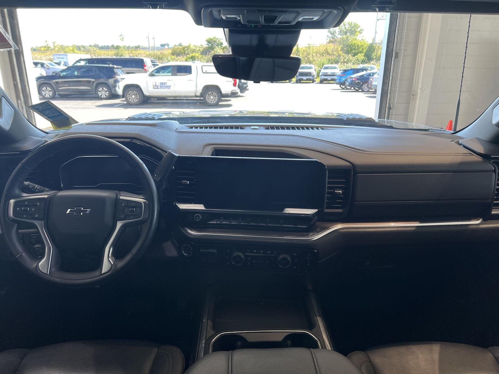 Used 2025 Black Chevrolet LTZ image 13