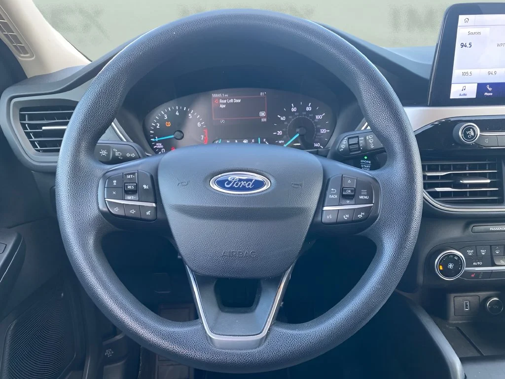 Used 2020 Black Ford SE image 11