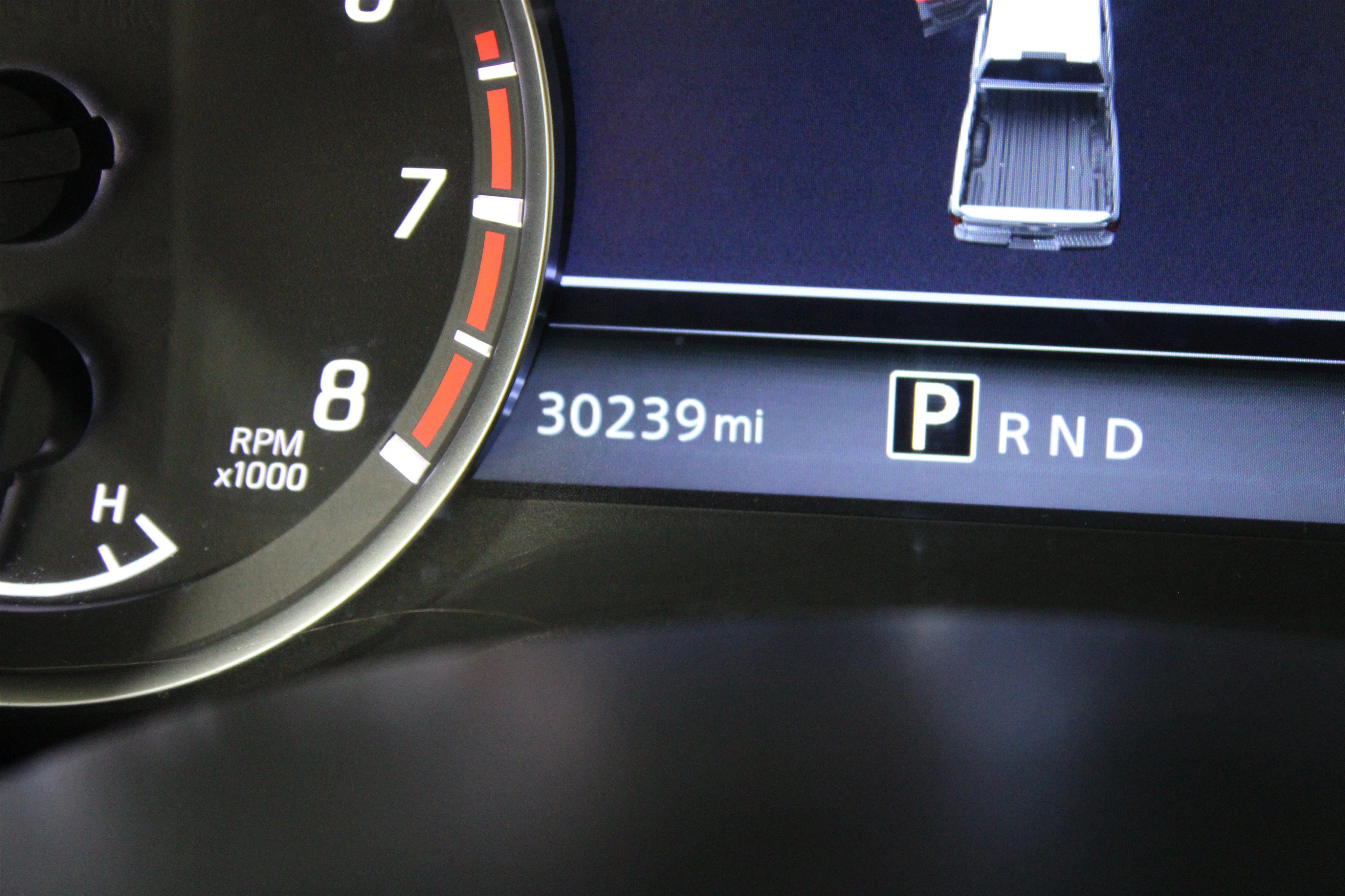 2021 Nissan Titan SV - Photo 12