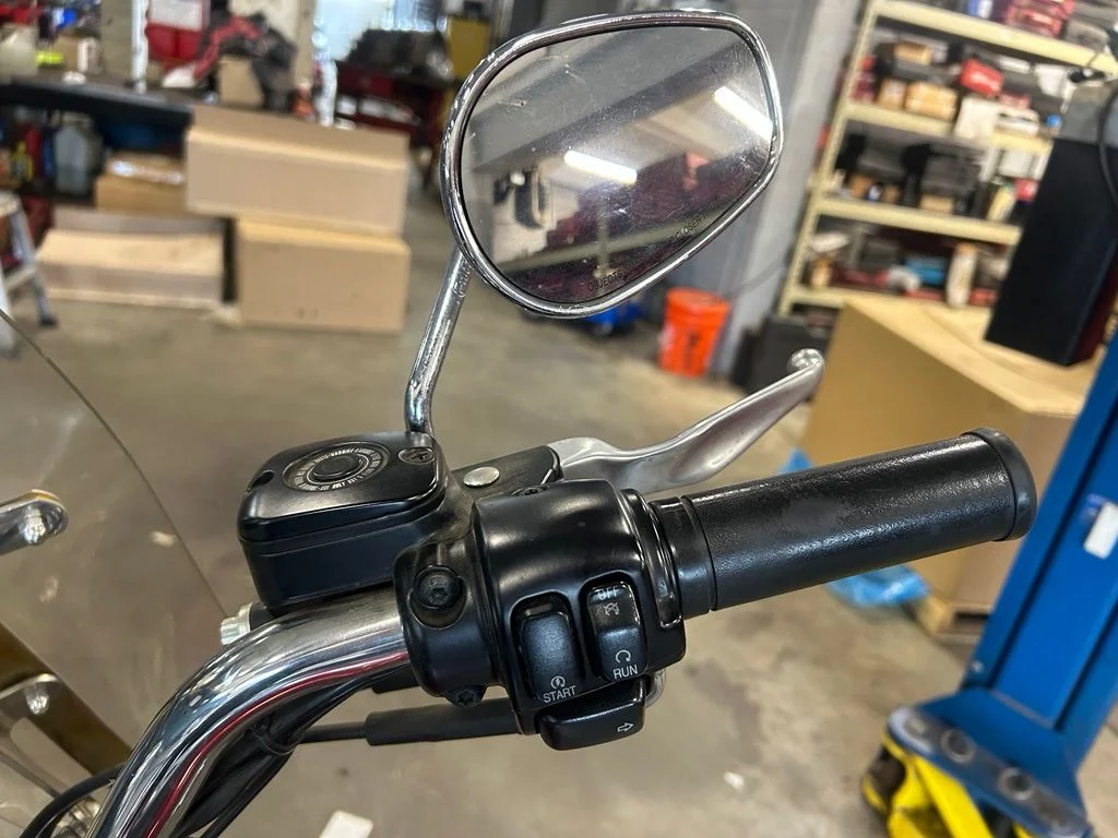 Used 2004 Red Harley-Davidson  image 14