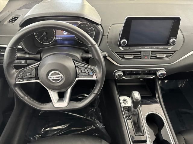 Used 2021 Gray Nissan 2.5 SV image 22