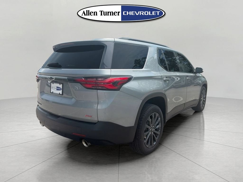 Used 2023 Gray Chevrolet RS image 4