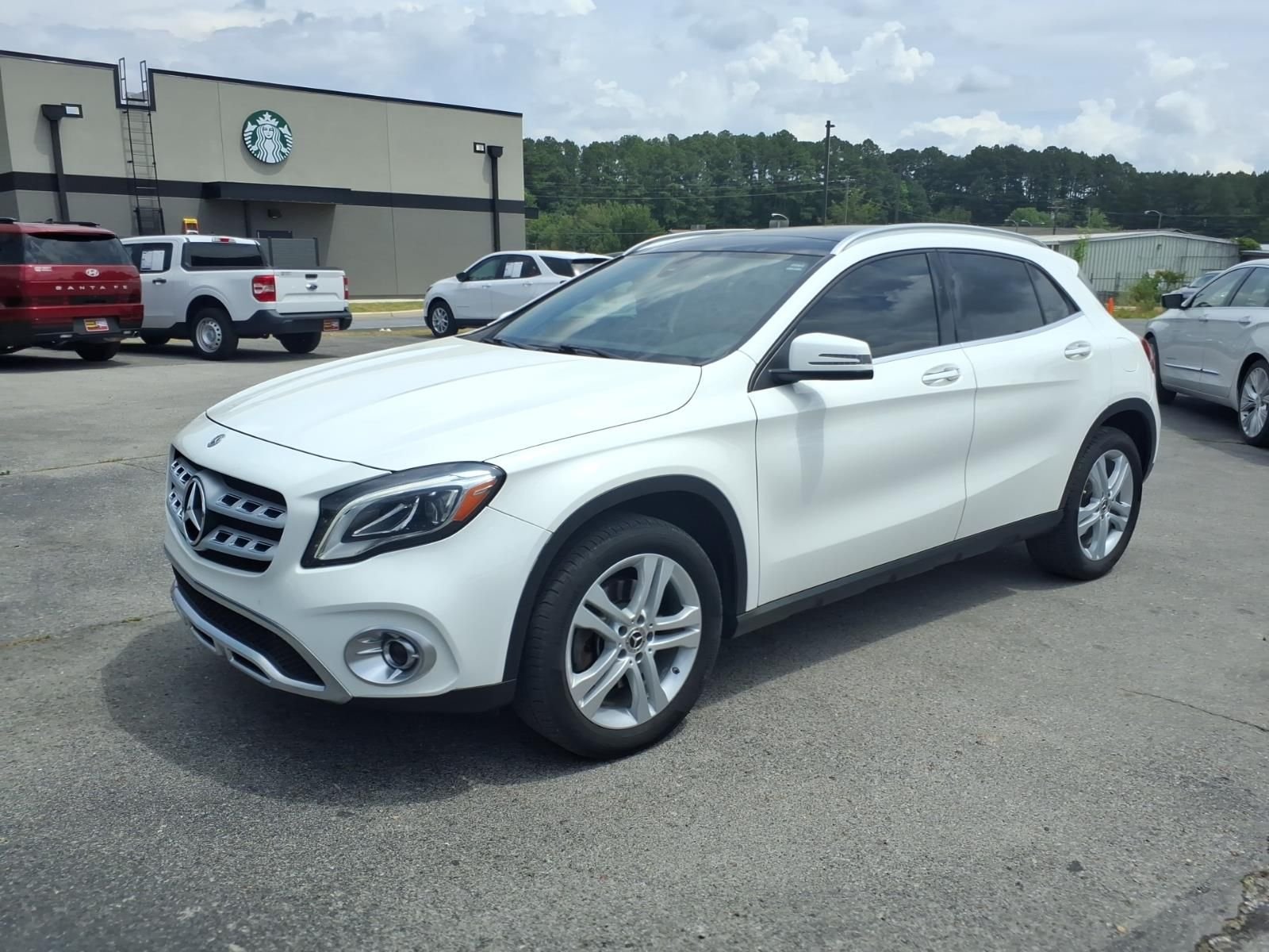 2019 Mercedes-Benz GLA GLA250's photo
