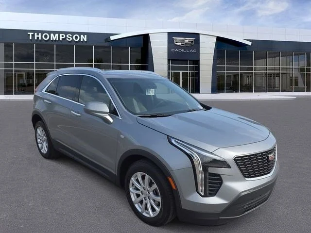 2023 Cadillac XT4 Luxury's photo