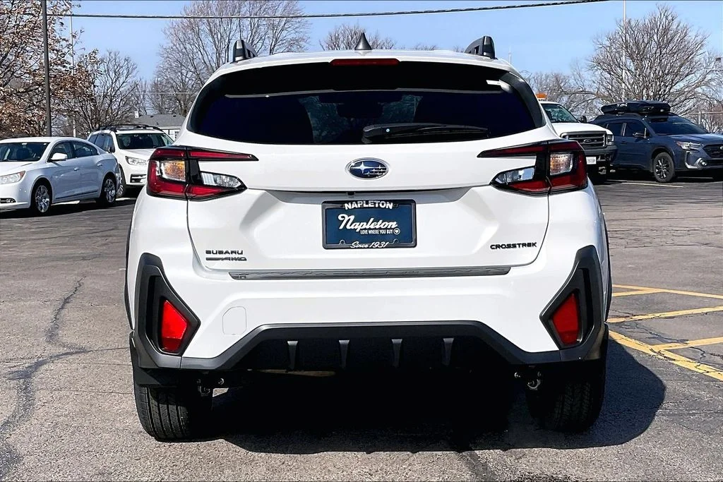 New 2026 CRYSTAL WHITE PEARL Subaru Premium image 5