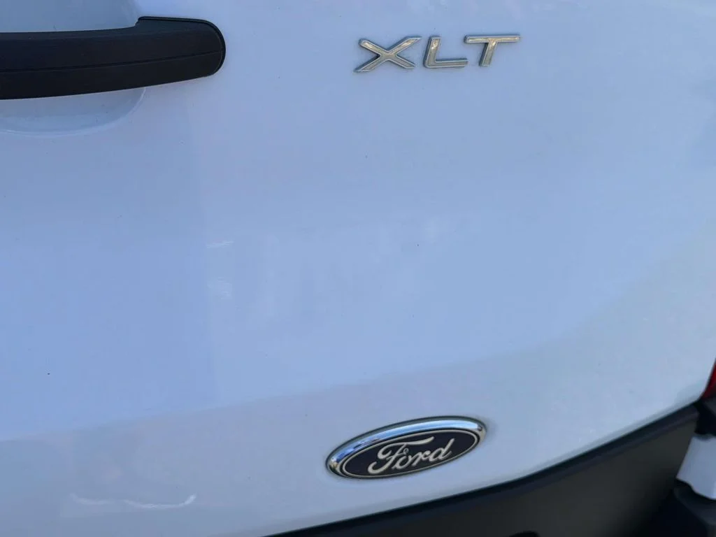 Used 2022 Oxford White Ford XLT image 29