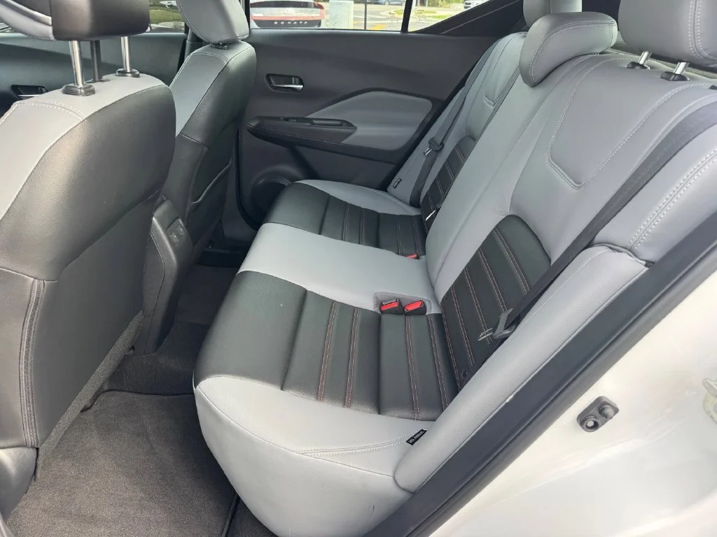 Used 2021 White Nissan SR image 10