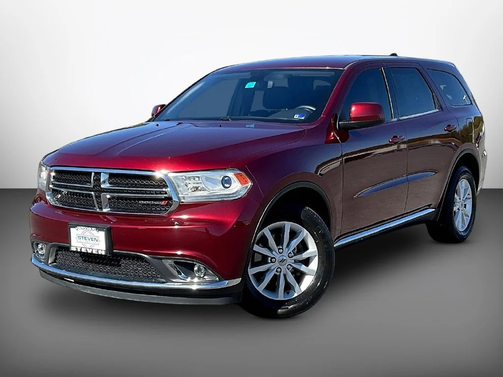 Used 2019 Redline 2 Coat Pearl Dodge SXT image 3