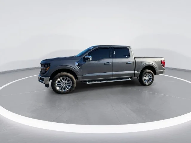 Used 2026 Gray Ford XLT image 3