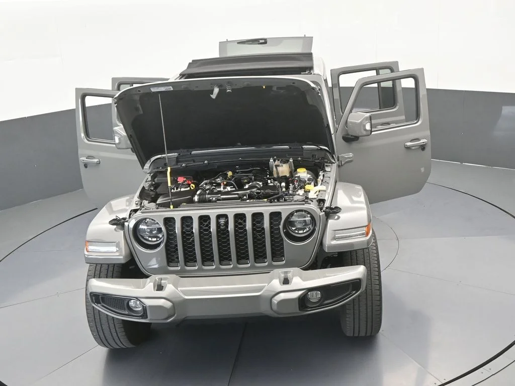 Used 2022 Sting-Gray Clearcoat Jeep Unlimited Sahara High Altitude image 76