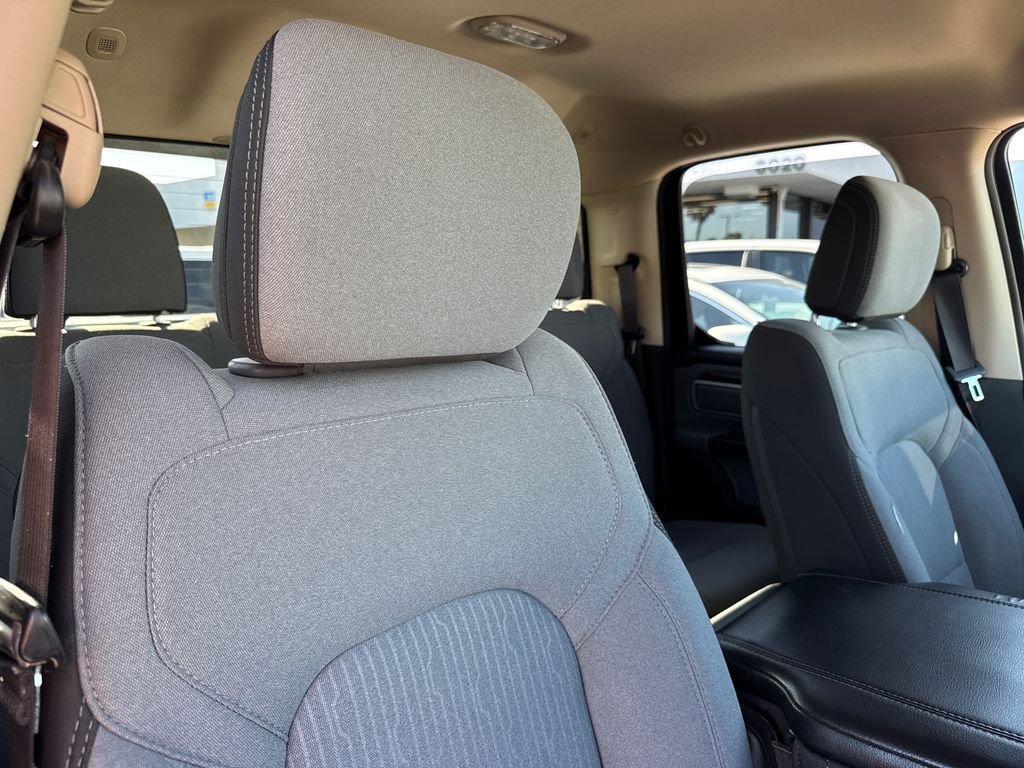 Used 2019 Silver Ram Big Horn/Lone Star image 14