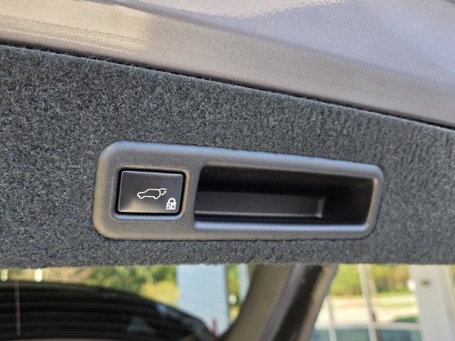 Used 2017 Gray Pearl Lexus 350 F Sport image 12