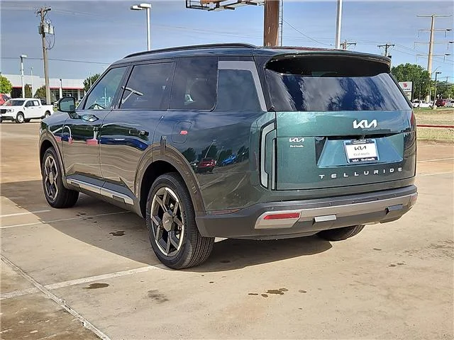 New 2027 Black Jade Gree KIA EX Front-Wheel Drive image 2