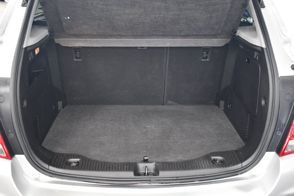 Used 2019 Silver Ice Metallic Chevrolet LT image 11