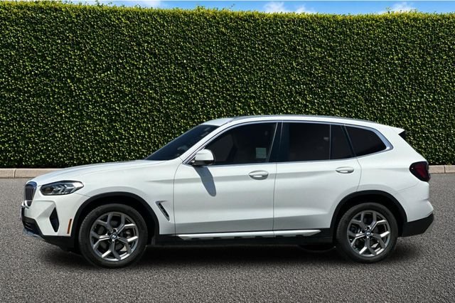 Used 2023 White BMW xDrive30i image 7