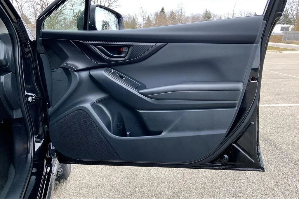 Used 2020 Black Subaru Premium image 23