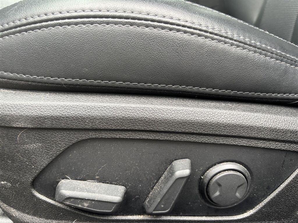 Used 2021 Ebony Black Kia GT-Line image 9