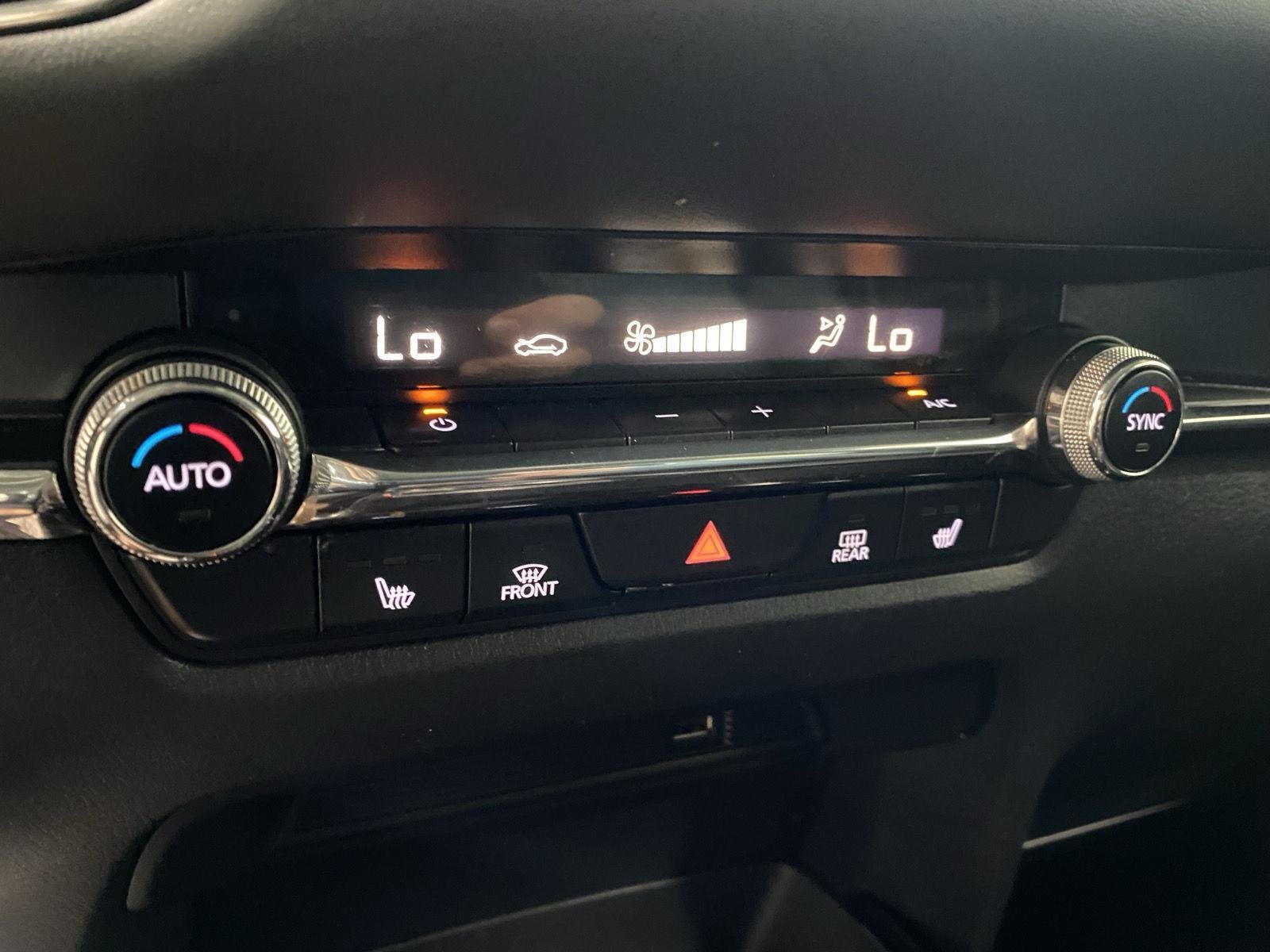Used 2020 Jet Black Mazda Preferred image 22