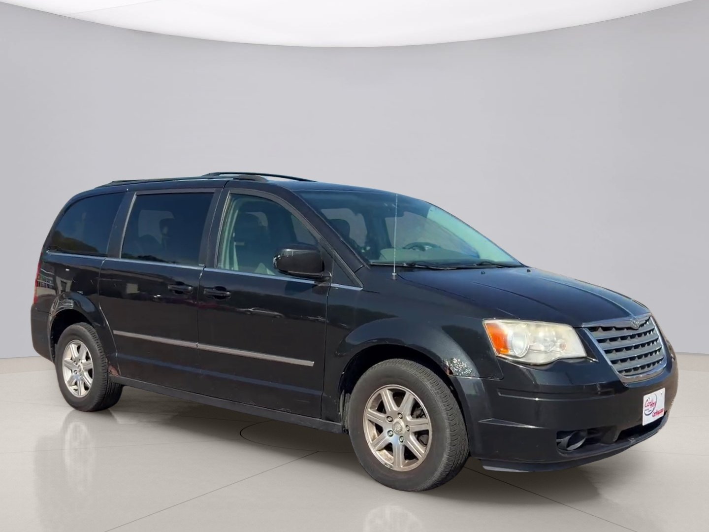 2010 Chrysler Town & Country Touring - Photo 7