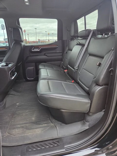 Used 2022 Onyx Black GMC Denali image 19