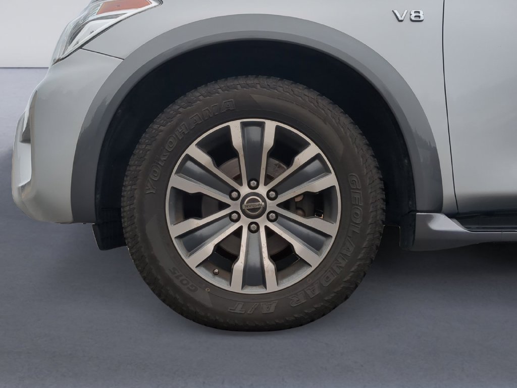 Used 2019 Silver Nissan SL image 11