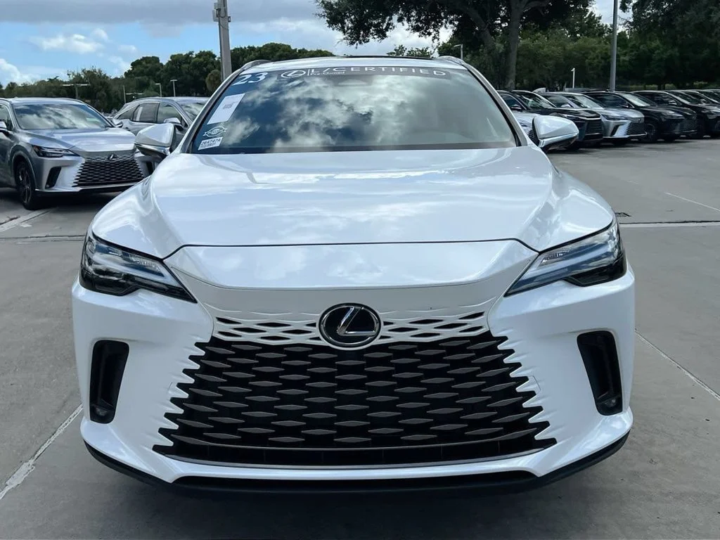 Certified Used 2023 EMINENT WHITE PEARL Lexus 350 Premium Plus image 2