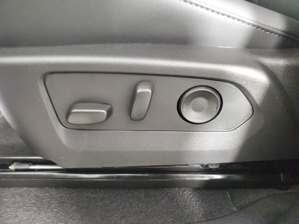 2026 Chevrolet Colorado Trail Boss - Photo 14